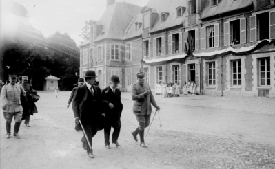 Raymond Poincaré visits Grignon.
